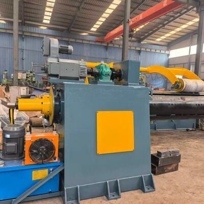 Buon prezzo 2000 mm Larghezza massima della bobina Tagliatore di fogli di metallo con controllo PLC e regolabile fino a 20 coltelli taglia in linea